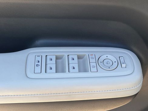 Used 2024 Hyundai Santa Fe Calligraphy FWD image 30