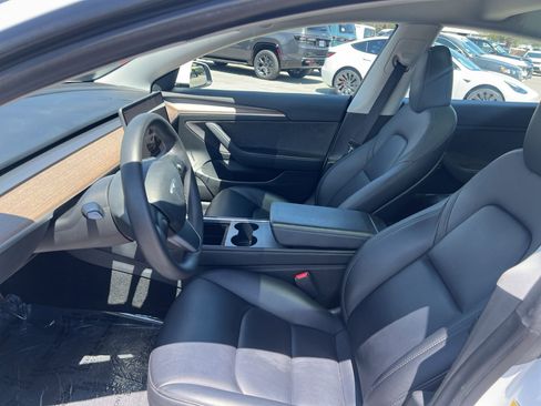 Used 2023 Tesla Model 3 Standard Range RWD image 22