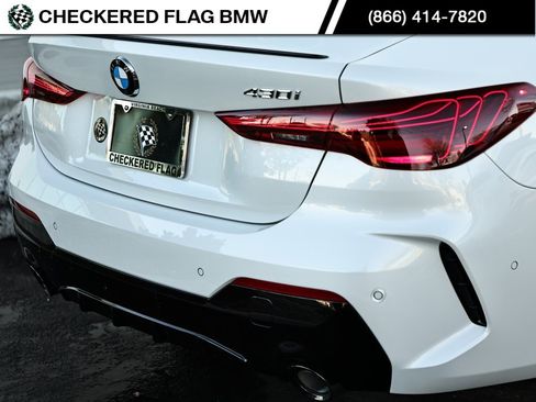 Used 2025 BMW 430i Coupe w/ M Sport Package image 8