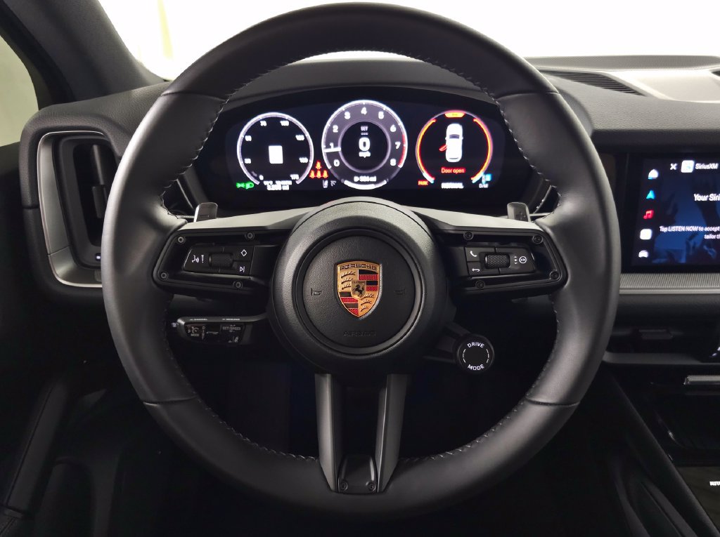 Used 2026 Porsche Cayenne AWD/4WD image 21