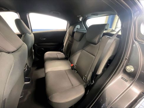 Used 2019 Honda HR-V Sport image 15