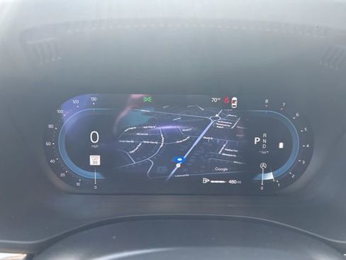 Certified 2025 Volvo XC60 B5 Plus AWD/4WD image 20