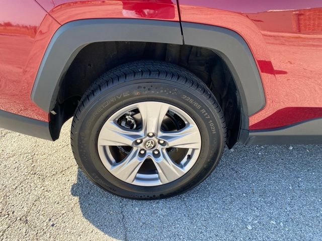Certified 2025 Toyota RAV4 XLE AWD/4WD image 20