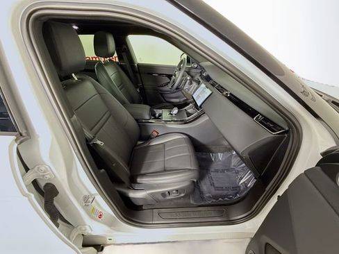 Used 2026 Land Rover Range Rover Evoque S image 28