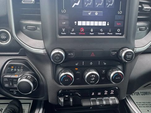 Used 2021 RAM 1500 Big Horn AWD/4WD image 25