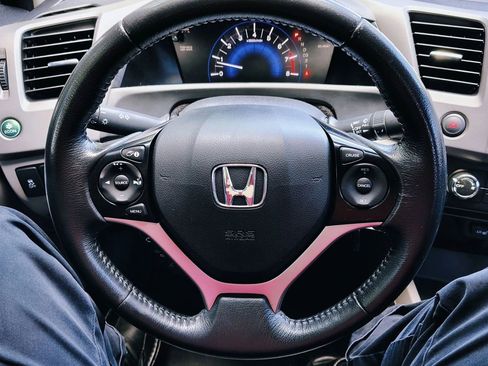Used 2012 Honda Civic EX-L image 16