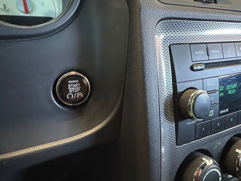 Used 2014 Dodge Challenger R/T Plus RWD image 36