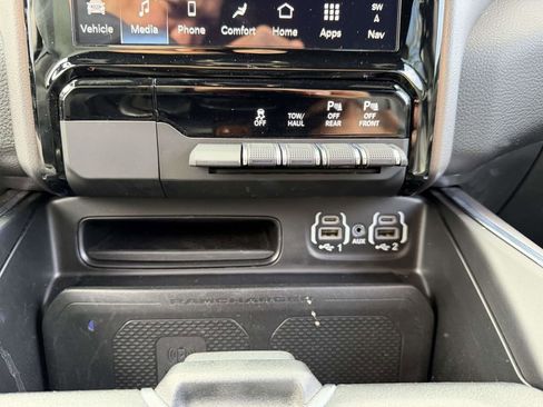 Used 2023 RAM 1500 Laramie image 26