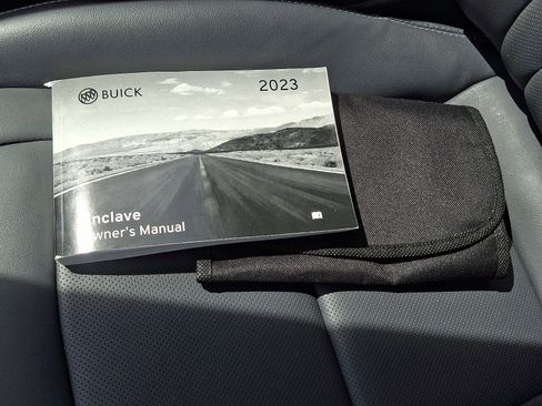 Used 2023 Buick Enclave Essence w/ Experience Buick Package AWD/4WD image 29