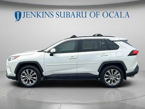Used 2021 Toyota RAV4 XLE Premium FWD image 6