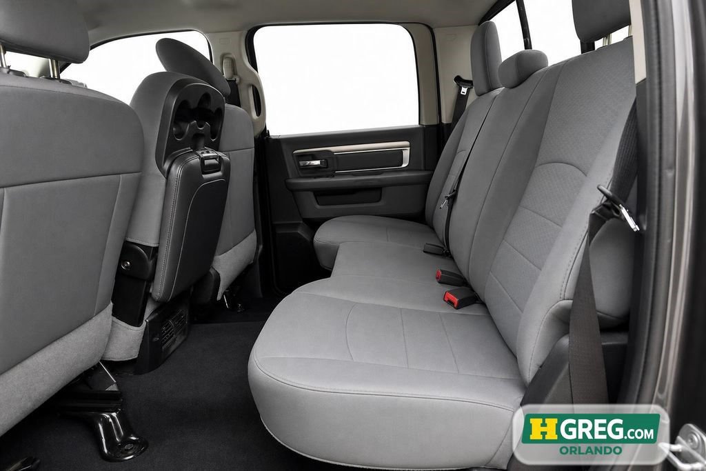 Used 2019 RAM 1500 Classic SLT RWD image 14