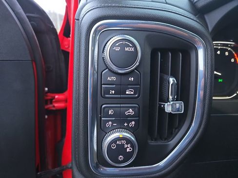 Used 2020 GMC Sierra 1500 Elevation w/ Elevation Value Package image 24