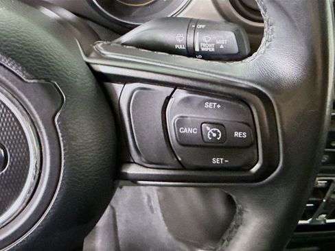 Used 2019 Jeep Wrangler Unlimited Sport S image 21