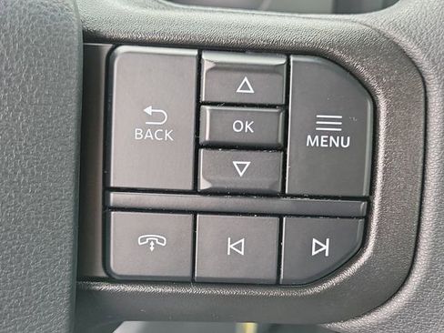 New 2025 Ford F550 4x4 Regular Cab Super Duty image 9