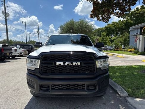 Used 2022 RAM 2500 Tradesman AWD/4WD image 2
