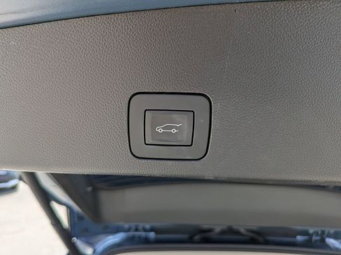 Used 2025 Buick Encore GX Sport Touring w/ Experience Buick Package FWD image 13