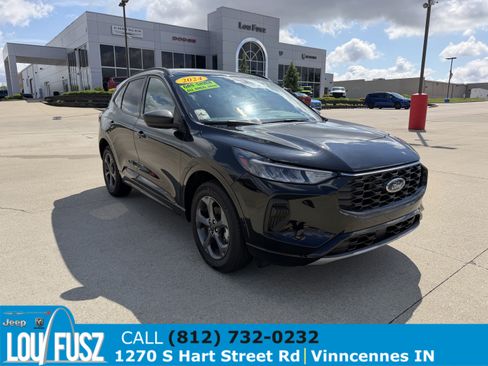 Used 2024 Ford Escape ST-Line AWD/4WD image 1
