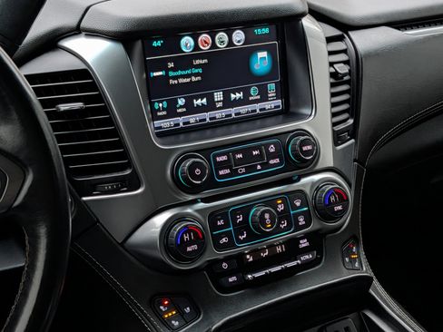 Used 2020 Chevrolet Tahoe Premier image 17