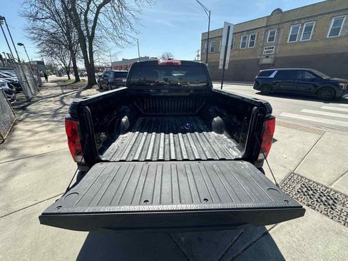 Used 2023 Chevrolet Colorado W/T image 19