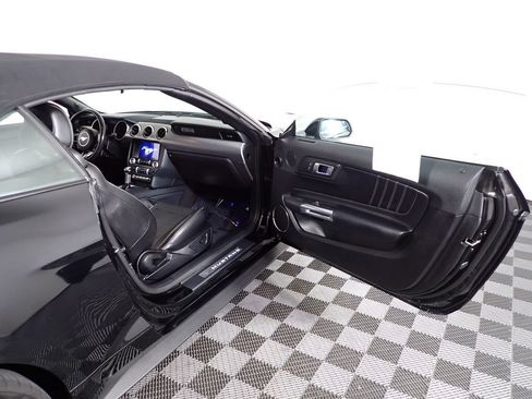 Used 2021 Ford Mustang GT Premium RWD image 36