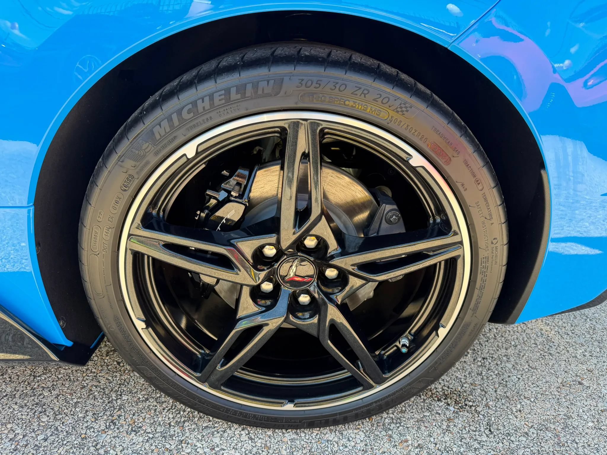 Used 2022 Chevrolet Corvette Stingray Coupe w/ 1LT RWD image 13