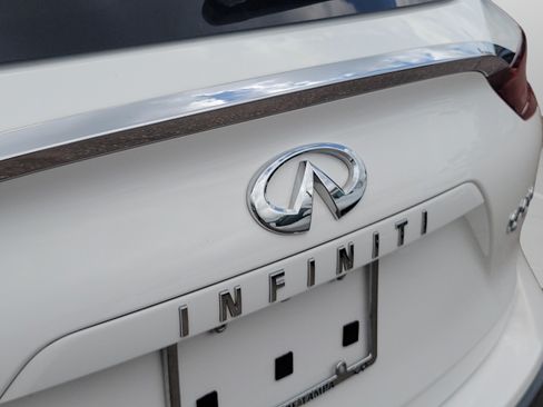 Used 2022 INFINITI QX50 Luxe FWD image 10