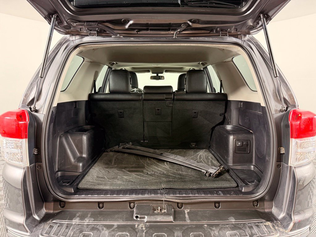 Used 2013 Toyota 4Runner Limited AWD/4WD image 13