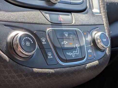 Used 2019 Chevrolet Malibu LS image 7