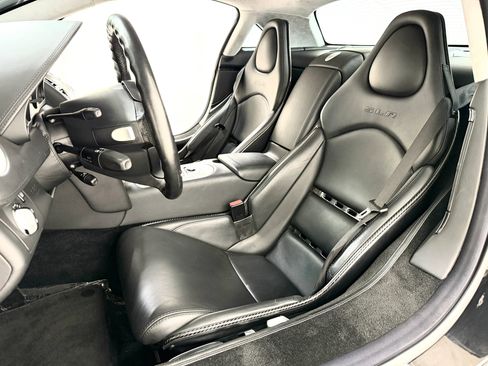Used 2006 Mercedes-Benz SLR image 29