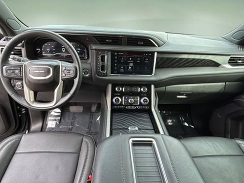 Certified 2024 GMC Yukon XL Denali w/ Max Trailering Package image 16