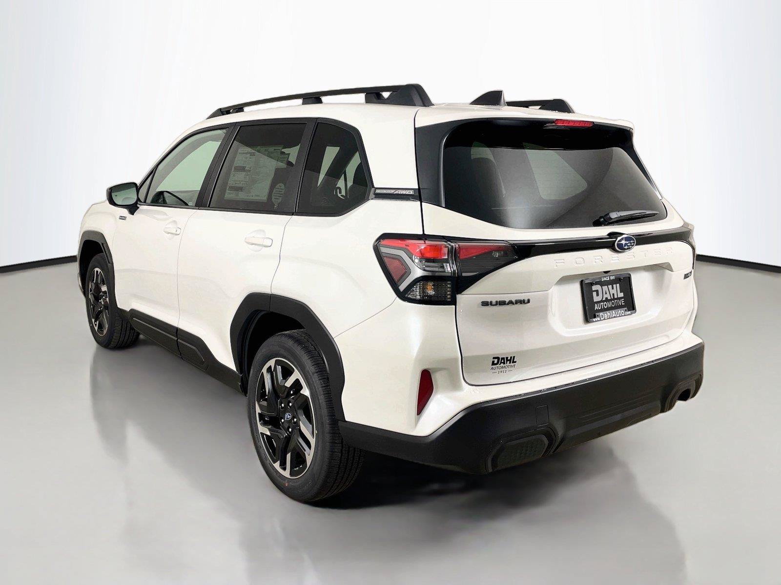 New 2026 Subaru Forester Touring AWD/4WD image 10