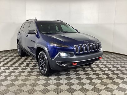 Used 2018 Jeep Cherokee Trailhawk w/ Comfort/Convenience Group