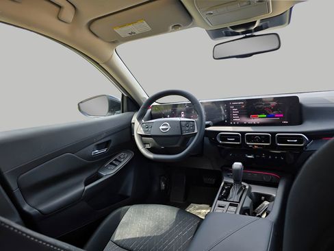 New 2026 Nissan Sentra SV w/ SV Convenience Package FWD image 8