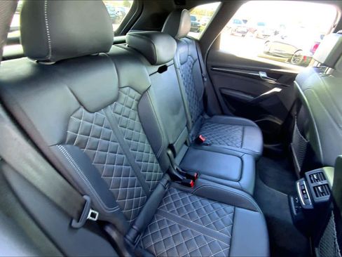 Used 2025 Audi SQ5 Premium Plus image 20