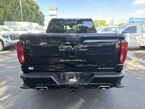 Used 2024 GMC Sierra 1500 Denali Ultimate image 9