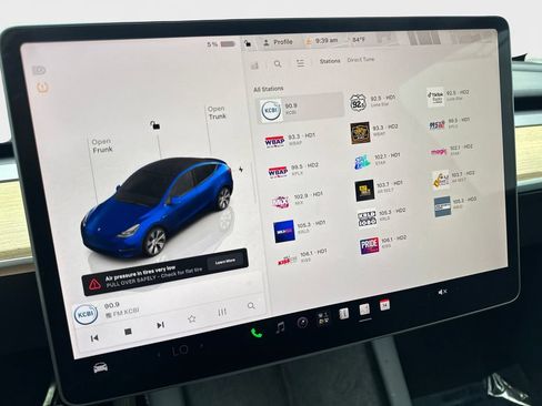 Used 2023 Tesla Model Y Long Range AWD/4WD image 66