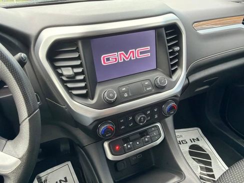 Used 2023 GMC Acadia SLE w/ Driver Convenience Package AWD/4WD image 8