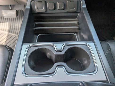 Used 2018 GMC Sierra 1500 SLT image 15