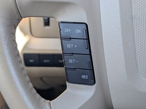 Used 2012 Ford Escape Limited image 19