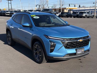 Certified 2025 Chevrolet Trax LT w/ Driver Confidence Package