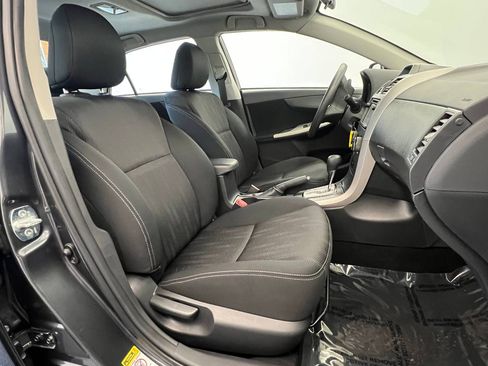 Used 2013 Toyota Corolla S w/ Premium Pkg image 12
