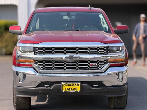 Used 2018 Chevrolet Silverado 1500 LT w/ All Star Edition AWD/4WD image 12
