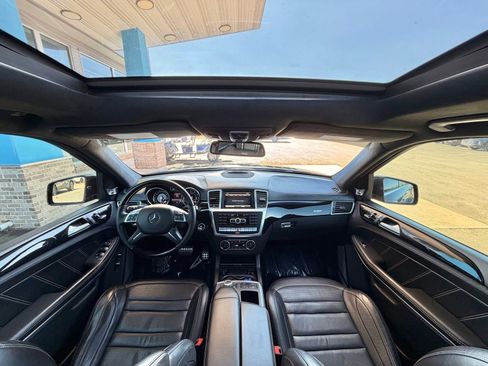 Used 2014 Mercedes-Benz GL 63 AMG 4MATIC image 40