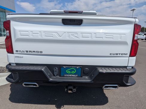 Certified 2021 Chevrolet Silverado 1500 Custom Trail Boss AWD/4WD image 30