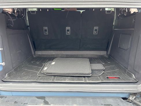 Used 2023 Ford Bronco Outer Banks image 9