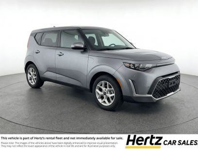 Used 2025 Kia Soul LX w/ LX Technology Package