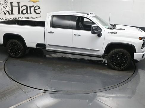 New 2025 Chevrolet Silverado 2500 High Country w/ Technology Package image 16