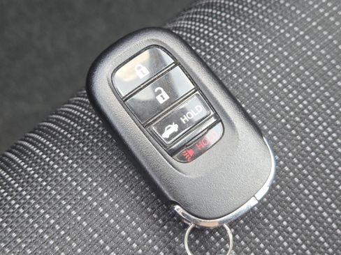 Used 2025 Honda Civic LX image 32