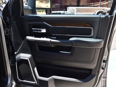 Used 2024 RAM 2500 Laramie image 26