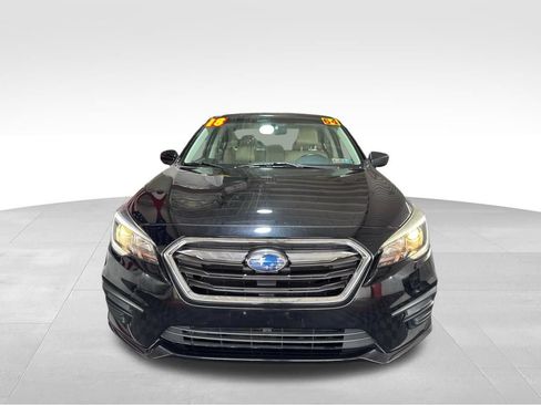Used 2018 Subaru Legacy 2.5i Premium AWD/4WD image 2